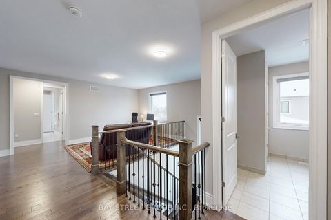 Photo 22 at 39 Cairns Gate, King City, King