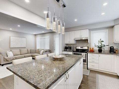 Photo 8 at 89 Hutt Crescent, Rural Aurora, Aurora