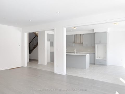 Photo 3 at 2077 Chris Mason Street, Kedron, Oshawa