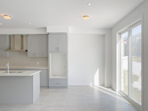 Photo 19 at 2077 Chris Mason Street, Kedron, Oshawa