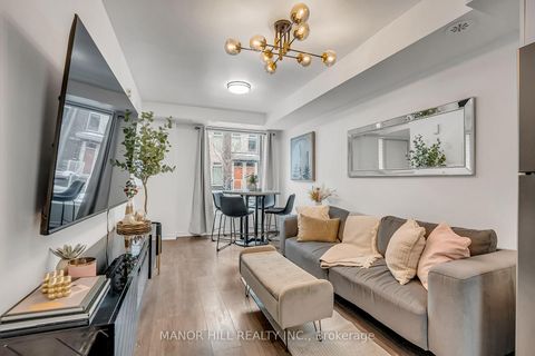 Photo 11 at 228 - 7 Applewood Lane, Etobicoke West Mall, Toronto