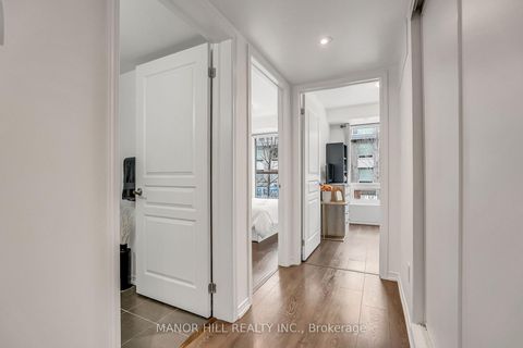 Photo 17 at 228 - 7 Applewood Lane, Etobicoke West Mall, Toronto