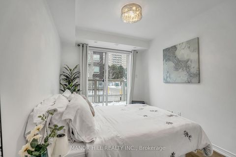 Photo 19 at 228 - 7 Applewood Lane, Etobicoke West Mall, Toronto