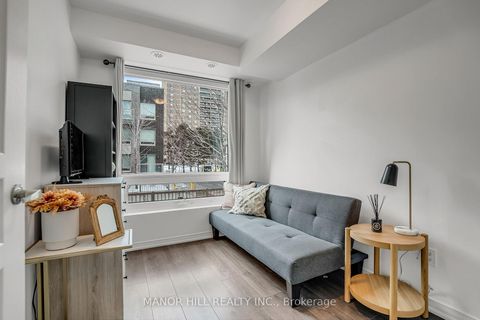 Photo 22 at 228 - 7 Applewood Lane, Etobicoke West Mall, Toronto