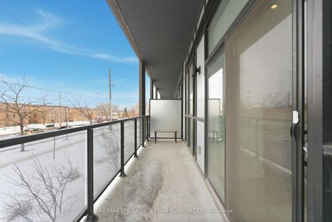 Photo 32 at 111 - 50 George Butchart Drive, CFB, Toronto
