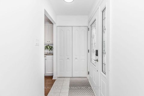 Photo 9 at 6 Deerpark Drive, Cundles East, Barrie