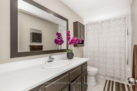 Photo 25 at 6 Deerpark Drive, Cundles East, Barrie