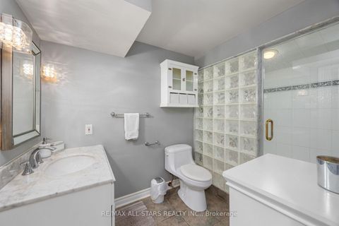 Photo 34 at 10 Sufi Crescent, Victoria Village, Toronto