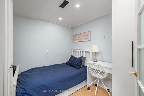 Photo 35 at 10 Sufi Crescent, Victoria Village, Toronto