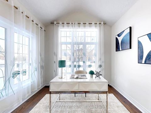 Photo 5 at 548 Somerville Drive, Wyndham, Newmarket