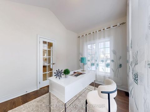 Photo 7 at 548 Somerville Drive, Wyndham, Newmarket