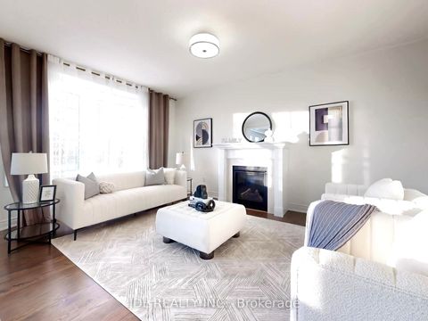 Photo 10 at 548 Somerville Drive, Wyndham, Newmarket