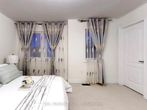 Photo 29 at 548 Somerville Drive, Wyndham, Newmarket