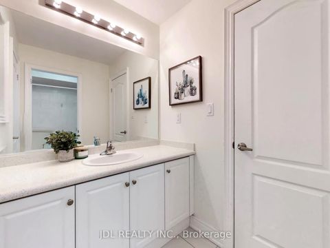 Photo 30 at 548 Somerville Drive, Wyndham, Newmarket