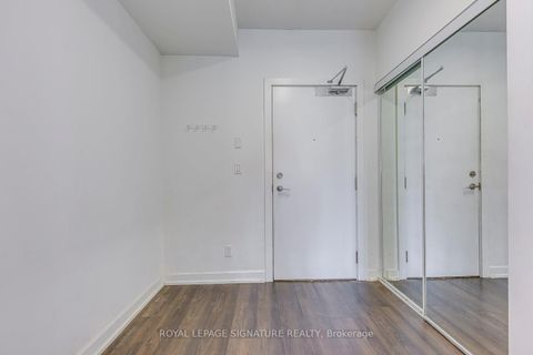 Photo 5 at 1901 - 20 Bruyeres Mews, Niagara, Toronto