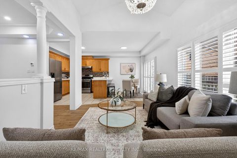 Photo 10 at 162 Seasons Drive, Rouge E11, Toronto