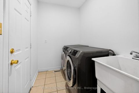 Photo 17 at 162 Seasons Drive, Rouge E11, Toronto