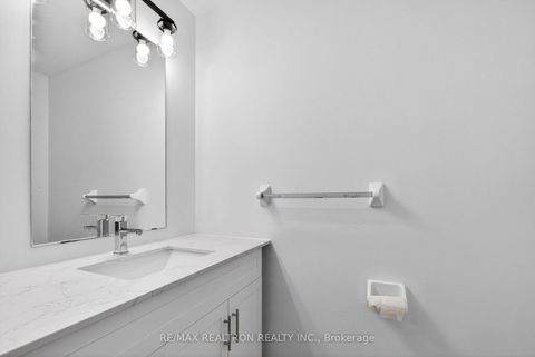 Photo 19 at 162 Seasons Drive, Rouge E11, Toronto