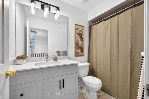 Photo 32 at 162 Seasons Drive, Rouge E11, Toronto