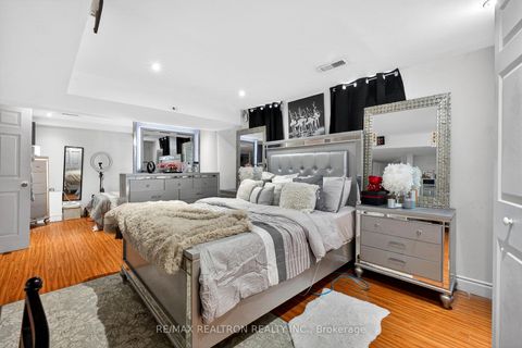 Photo 38 at 162 Seasons Drive, Rouge E11, Toronto