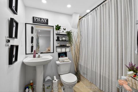 Photo 41 at 162 Seasons Drive, Rouge E11, Toronto