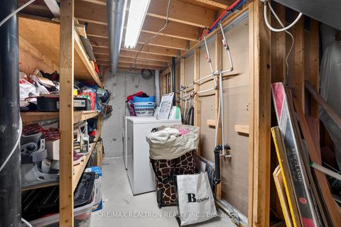 Photo 46 at 162 Seasons Drive, Rouge E11, Toronto