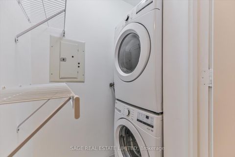 Photo 19 at 321 - 120 Homewood Avenue, North St. James Town, Toronto