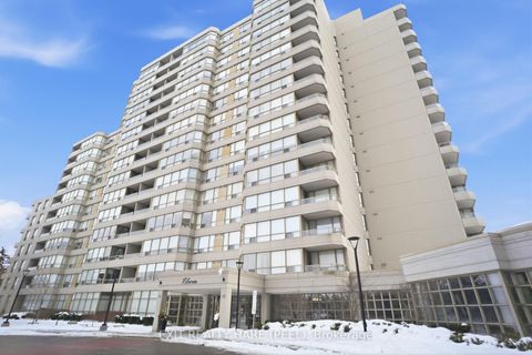 Photo 0 at 618 - 11 Townsgate Drive, Yorkhill, Vaughan