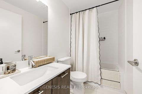 Photo 13 at 602 - 169 Fort York Boulevard, Niagara, Toronto