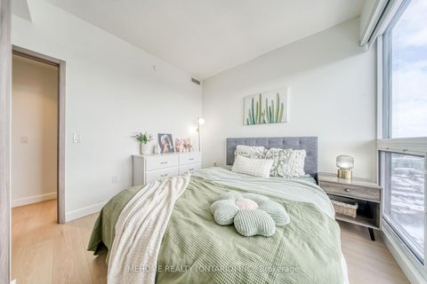 Photo 18 at 3907 - 95 McMahon Drive, Bayview Village, Toronto