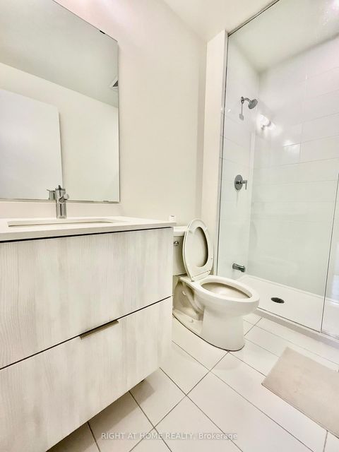 Photo 15 at 8 Steckley House Lane, Rural Richmond Hill, Richmond Hill