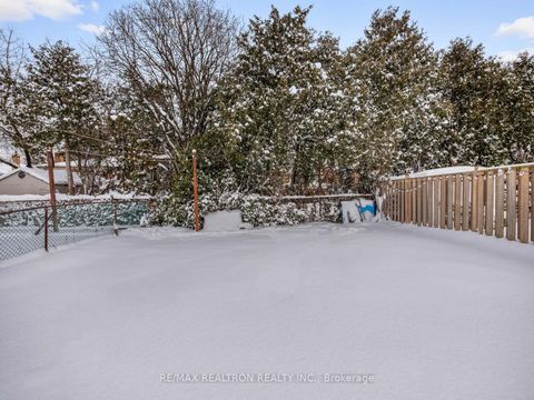 Photo 36 at 337 Wilmington Avenue, Bathurst Manor, Toronto