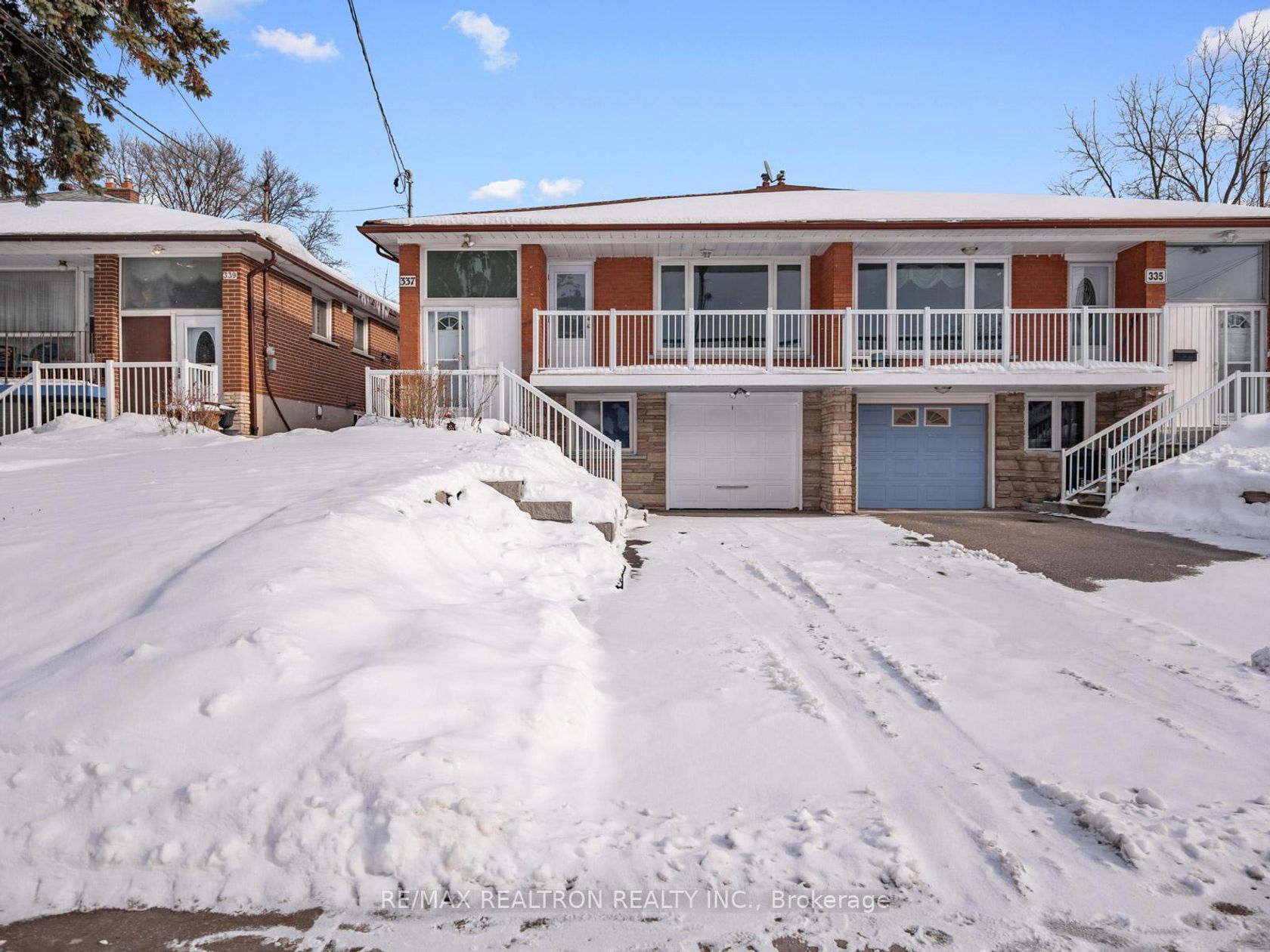 337 Wilmington Avenue, Bathurst Manor, Toronto photo 1