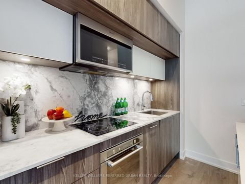 Photo 8 at 239 - 25 Adra Grado Way, Bayview Village, Toronto