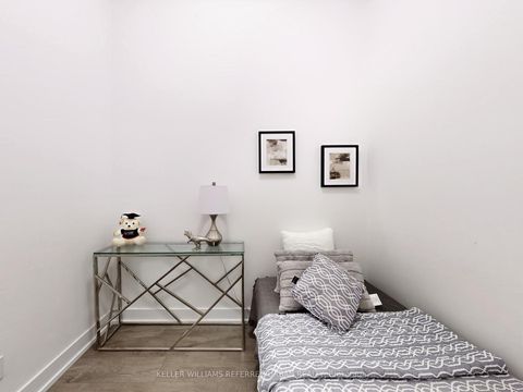 Photo 15 at 239 - 25 Adra Grado Way, Bayview Village, Toronto