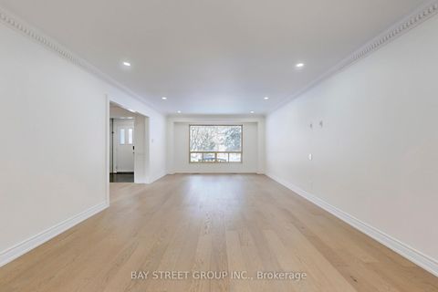 Photo 10 at 37 Abbeywood Trail, Don Mills, Toronto