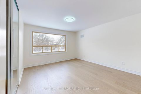 Photo 31 at 37 Abbeywood Trail, Don Mills, Toronto