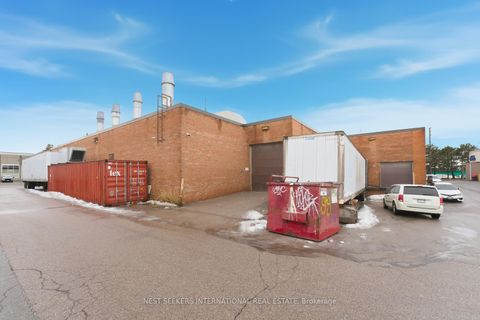 Photo 31 at 40 Claireville Drive, Clairville, Toronto