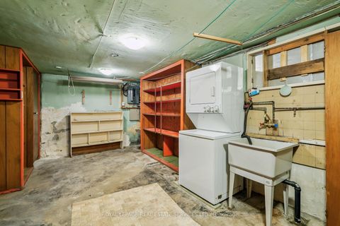 Photo 21 at 326 Lawrence Avenue W, Nortown, Toronto