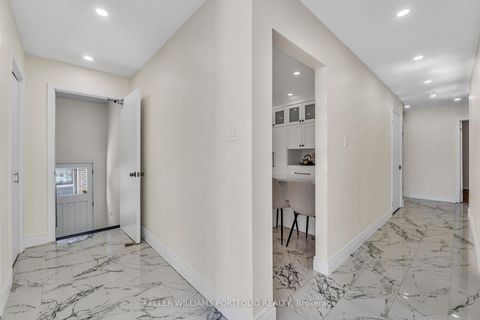 Photo 29 at 200 Lake Promenade, Long Branch, Toronto