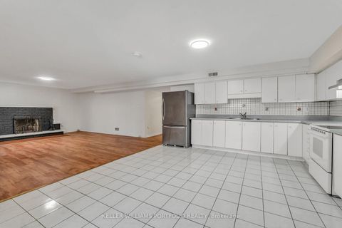 Photo 37 at 200 Lake Promenade, Long Branch, Toronto