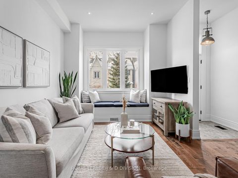 Photo 3 at 329 Indian Road Crescent, Junction Area, Toronto