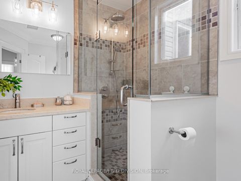 Photo 17 at 329 Indian Road Crescent, Junction Area, Toronto