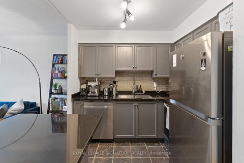 Photo 5 at 316 - 323 Richmond Street E, Moss Park, Toronto