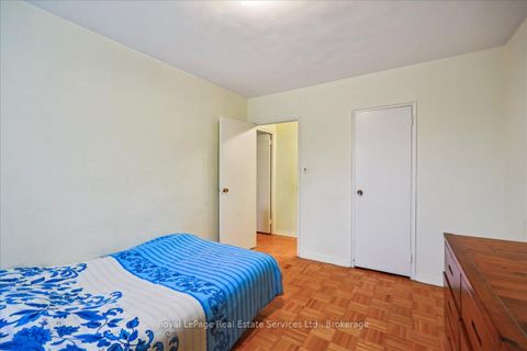 Photo 15 at 203 - 100 Coe Hill Drive, Swansea, Toronto