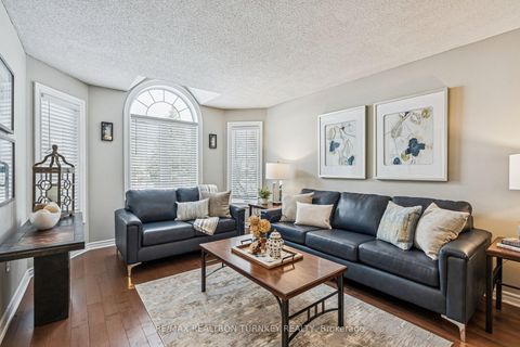 Photo 4 at 618 Ponting Place, Armitage, Newmarket