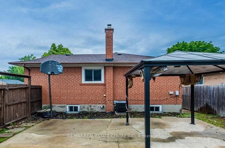 Photo 17 at 2 Milner Road, Brampton East, Brampton