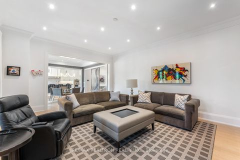 Photo 18 at 20 Sunbeam Avenue, Clanton Park, Toronto