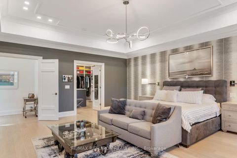 Photo 27 at 20 Sunbeam Avenue, Clanton Park, Toronto