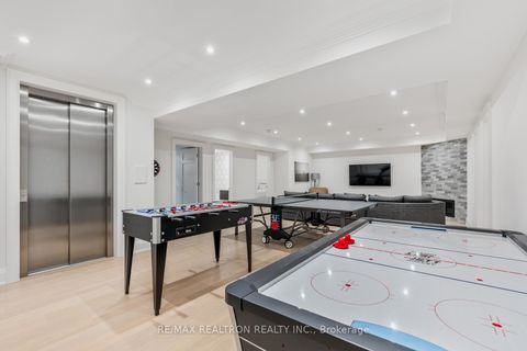 Photo 36 at 20 Sunbeam Avenue, Clanton Park, Toronto